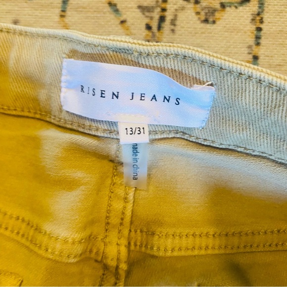 NWT Risen Distressed Sand High Rise Cropped Denim Jeans Size 31 - Picture 8 of 10